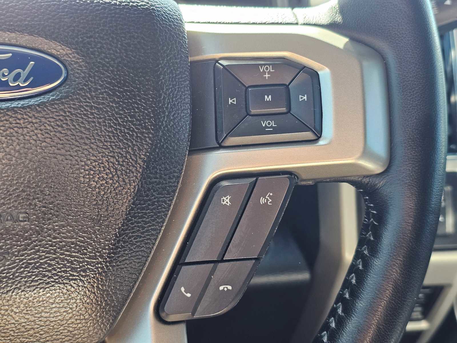 Used 2021 Ford F250 Lariat image 29