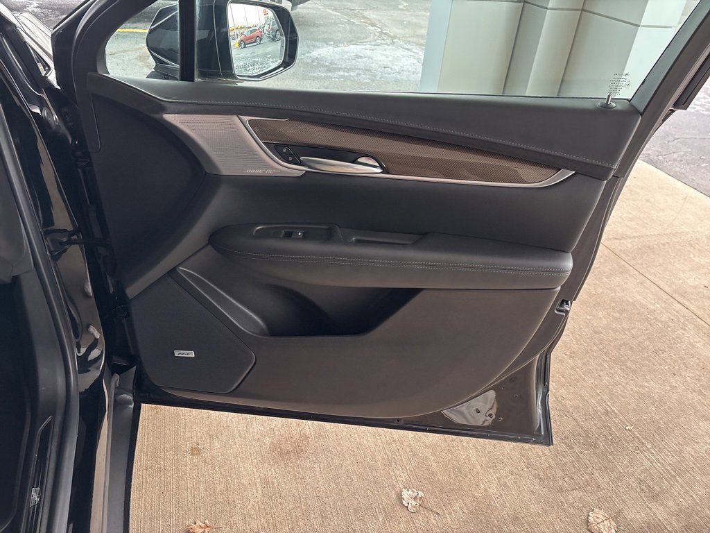 Used 2022 Cadillac XT5 Premium Luxury image 41