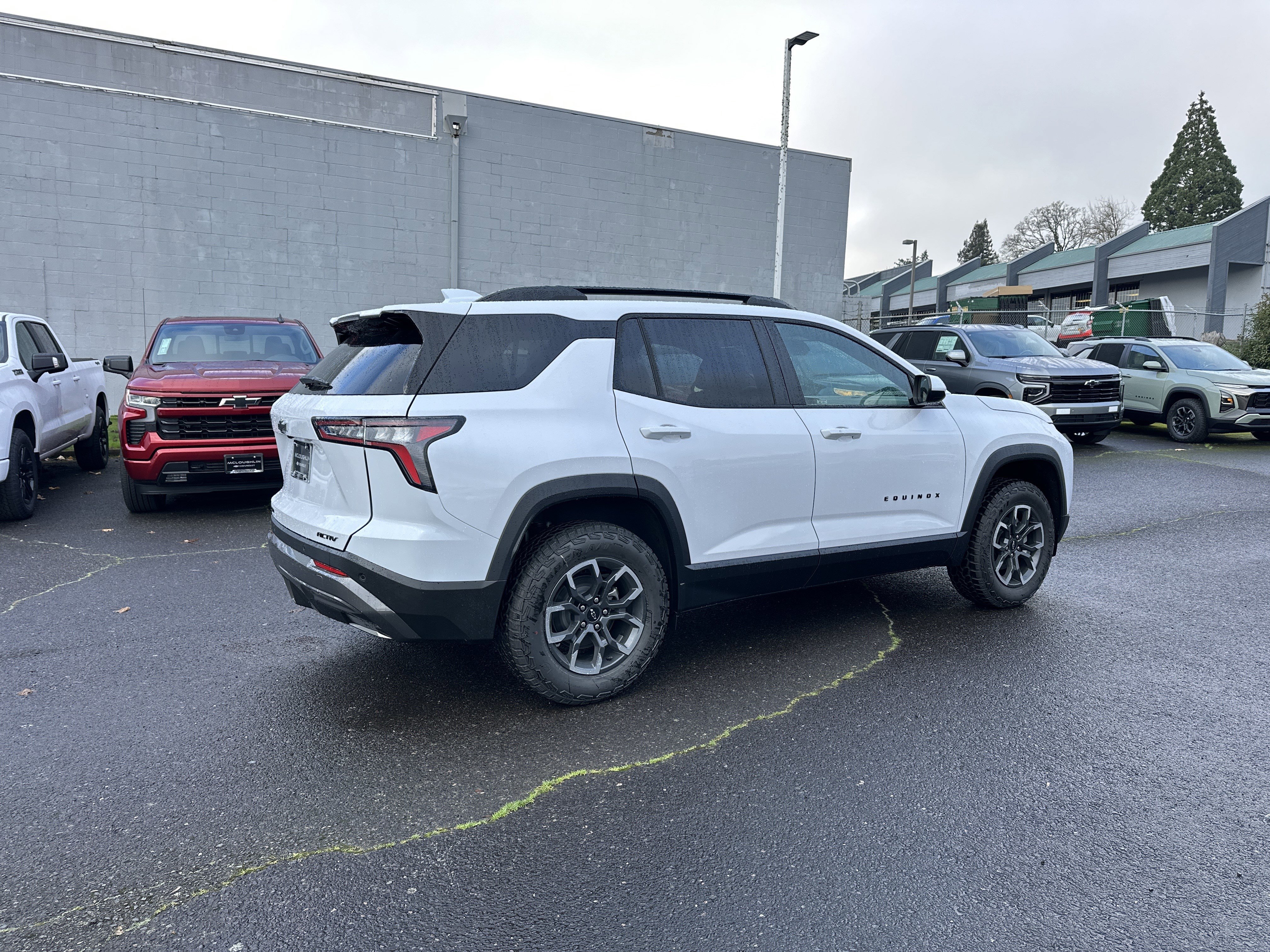 New 2026 Chevrolet Equinox ACTIV image 6