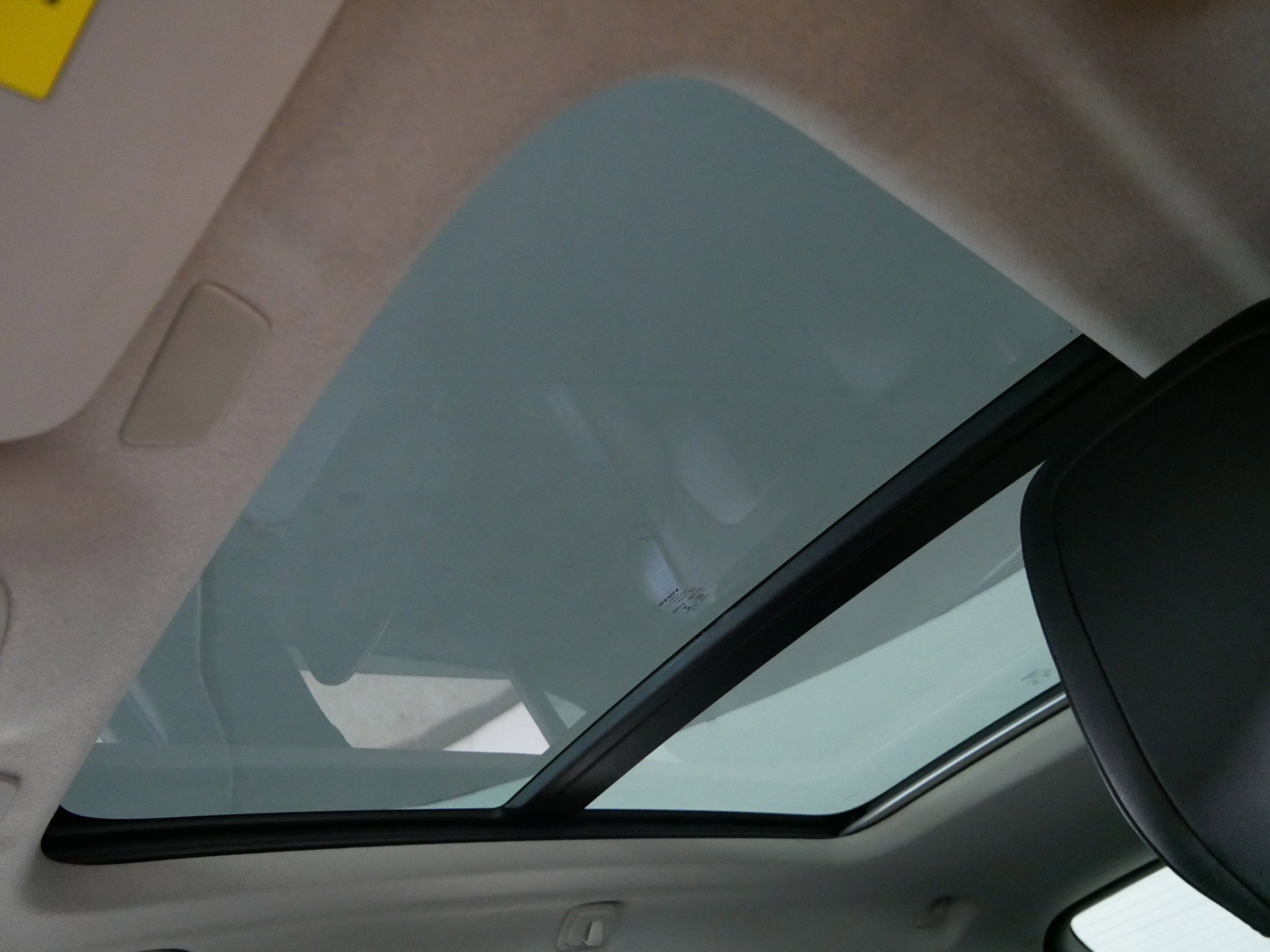 Used 2021 Volvo XC40 T5 Momentum image 31