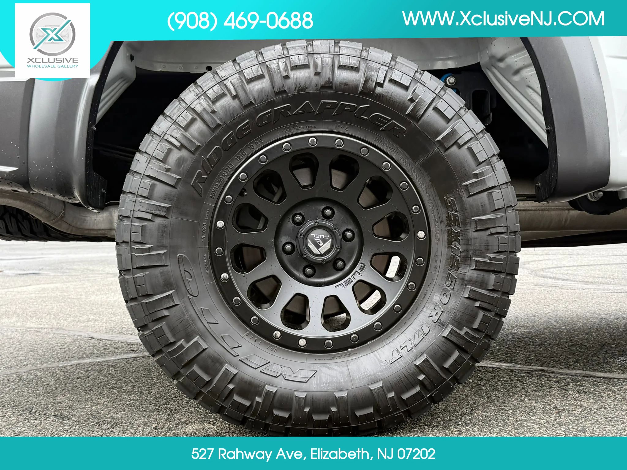 Used 2017 Ford F150 Raptor w/ Equipment Group 802A Luxury image 32