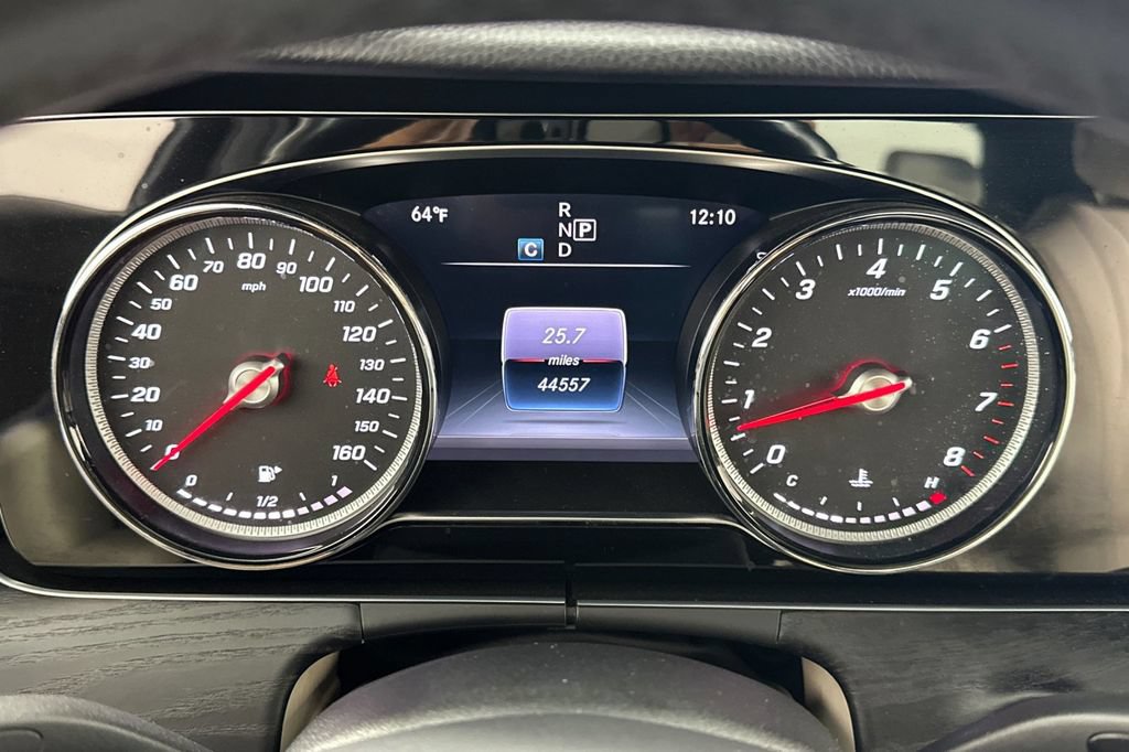 Used 2017 Mercedes-Benz E 300 image 32