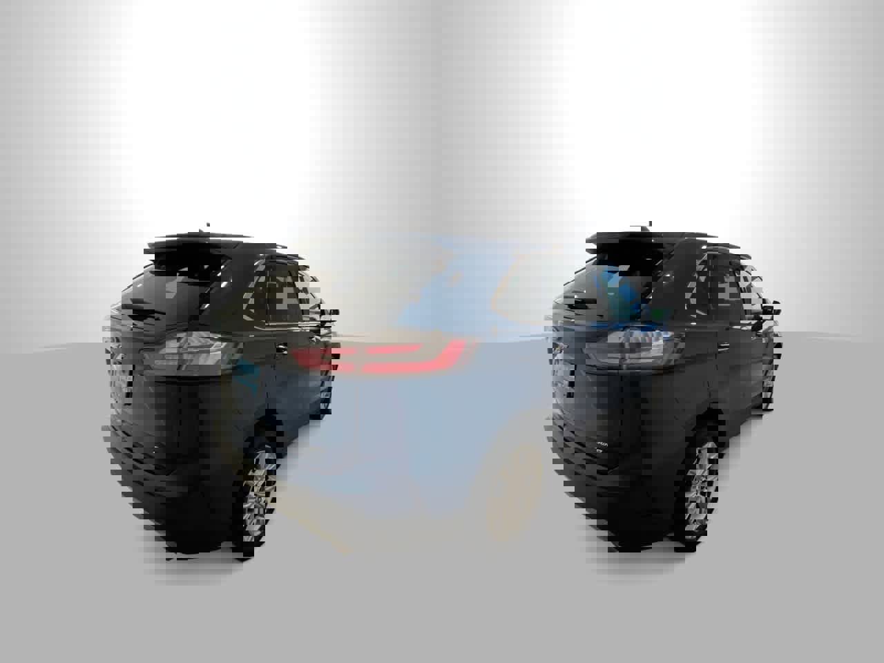 Used 2023 Ford Edge Titanium image 8