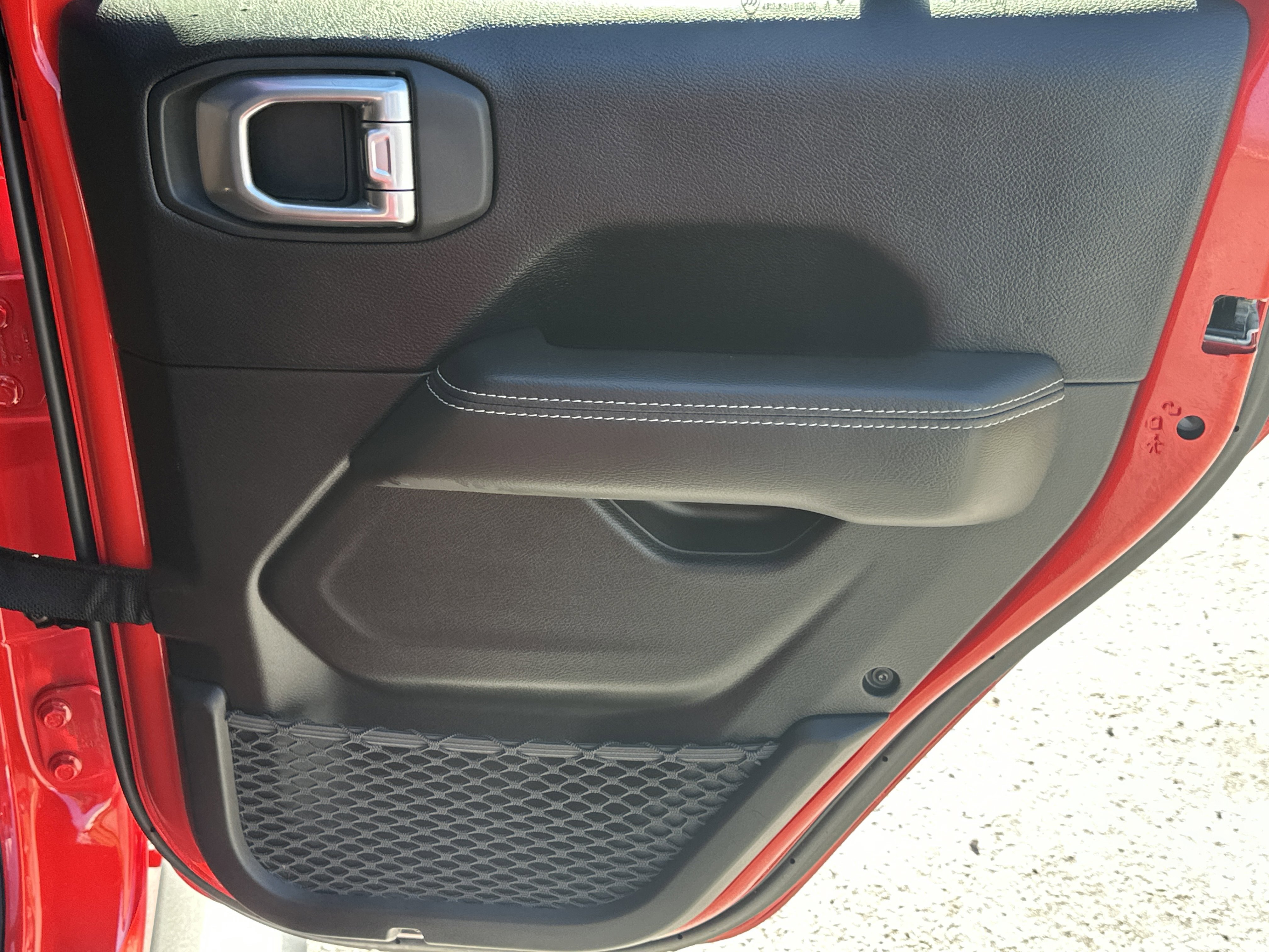 Used 2023 Jeep Wrangler Sahara w/ Cold Weather Group image 16