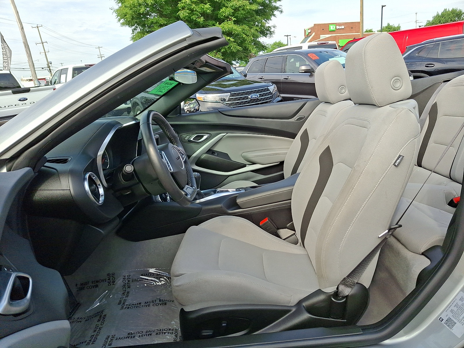 Used 2024 Chevrolet Camaro LT RWD image 13