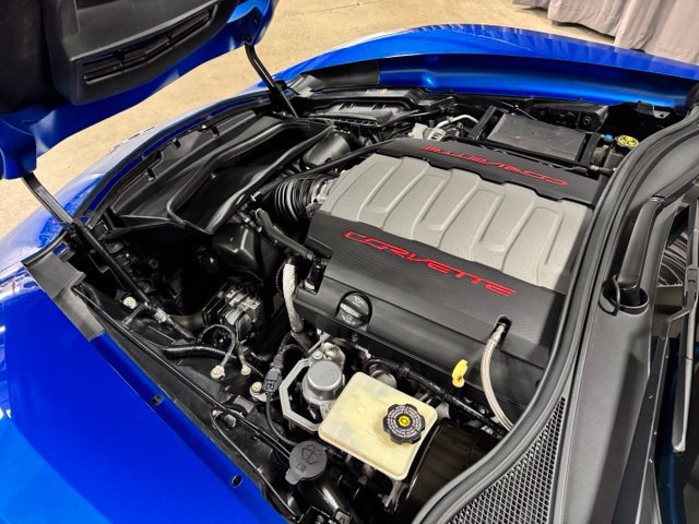 Used 2015 Chevrolet Corvette Stingray Coupe w/ ZF1 Appearance Package RWD image 29