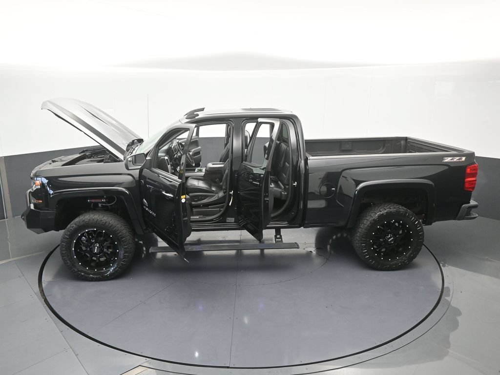 Used 2018 Chevrolet Silverado 1500 LT w/ All Star Edition AWD/4WD image 67