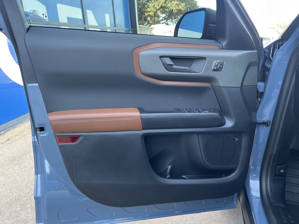 New 2025 Ford Bronco Sport Outer Banks w/ Outer Banks Tech Package+ image 11