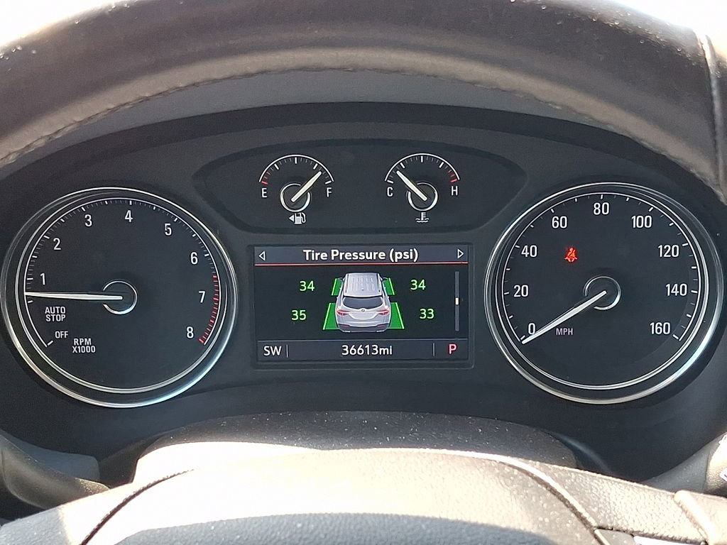 Used 2021 Buick Enclave Premium w/ Surround and Sites Package image 23