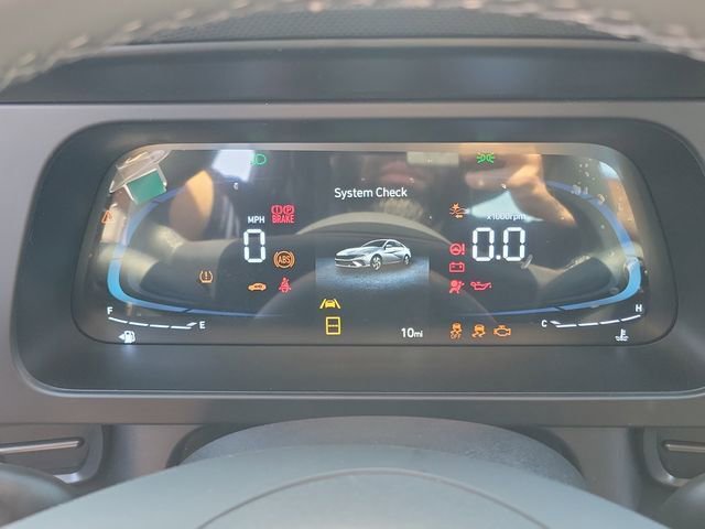 New 2026 Hyundai Elantra Sport image 7