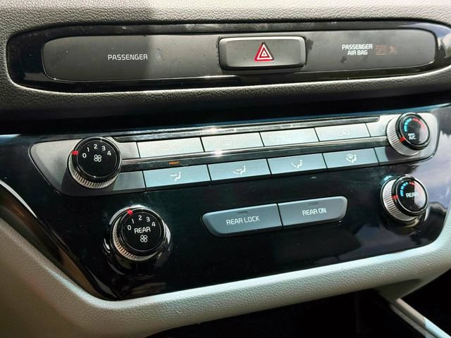 Used 2020 Kia Sedona EX FWD image 30