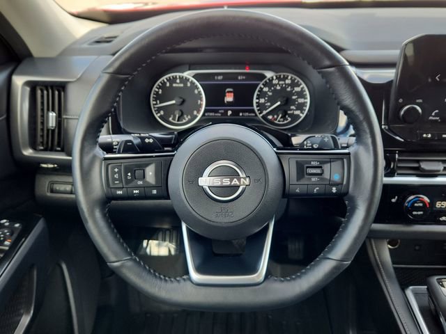 Used 2023 Nissan Pathfinder SL image 36