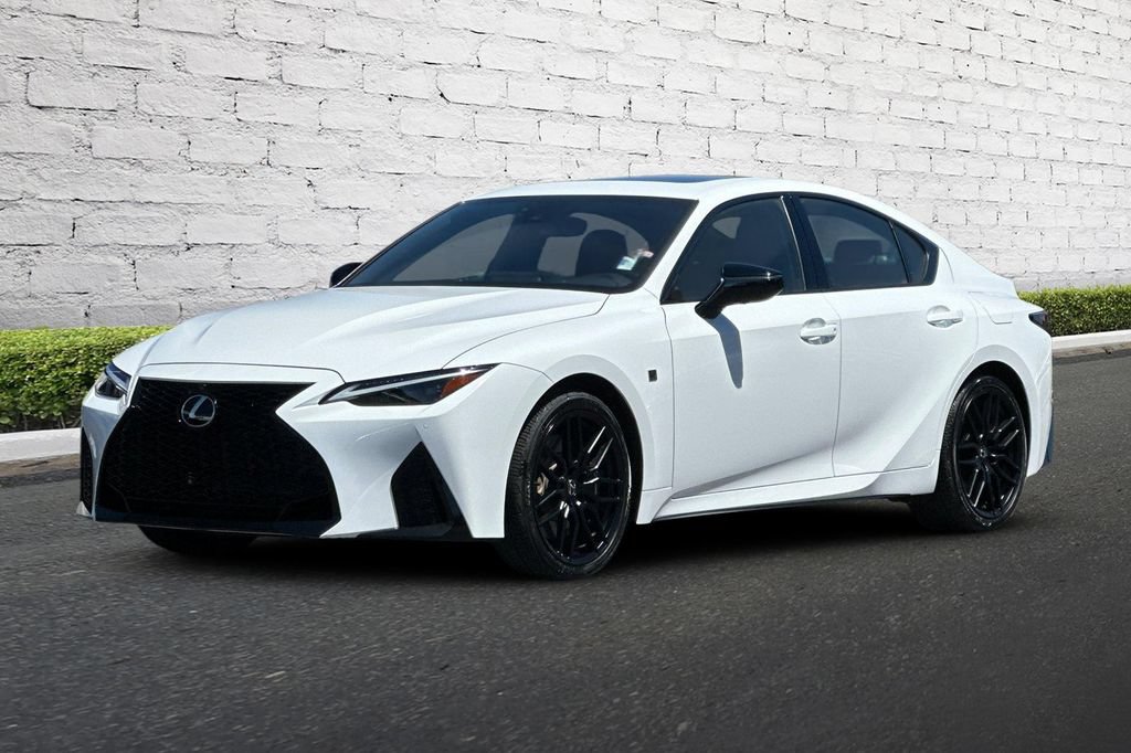 Used 2024 Lexus IS 500 RWD image 8