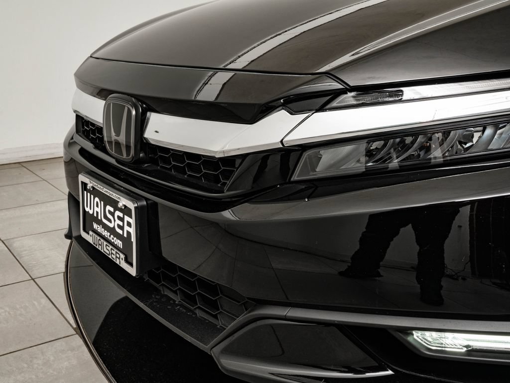 Used 2019 Honda Clarity Plug-In Hybrid image 3
