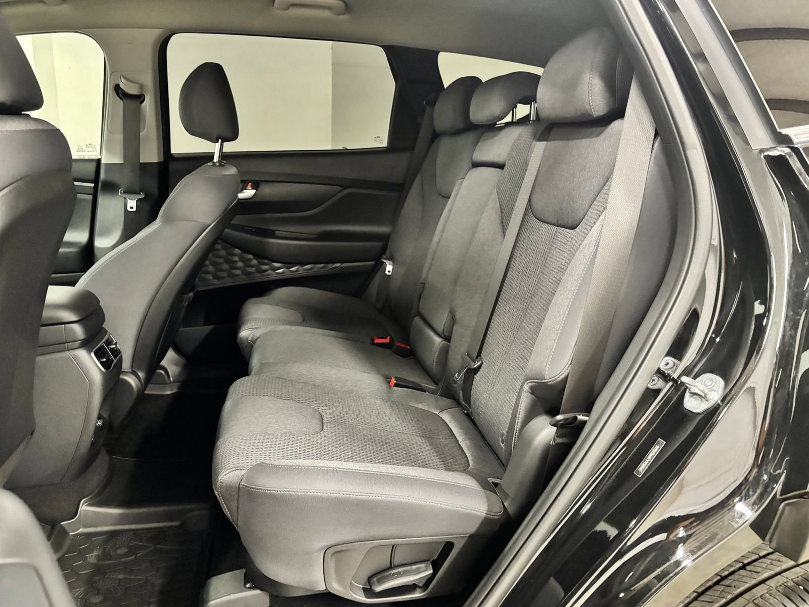 Certified 2023 Hyundai Santa Fe SE FWD image 20