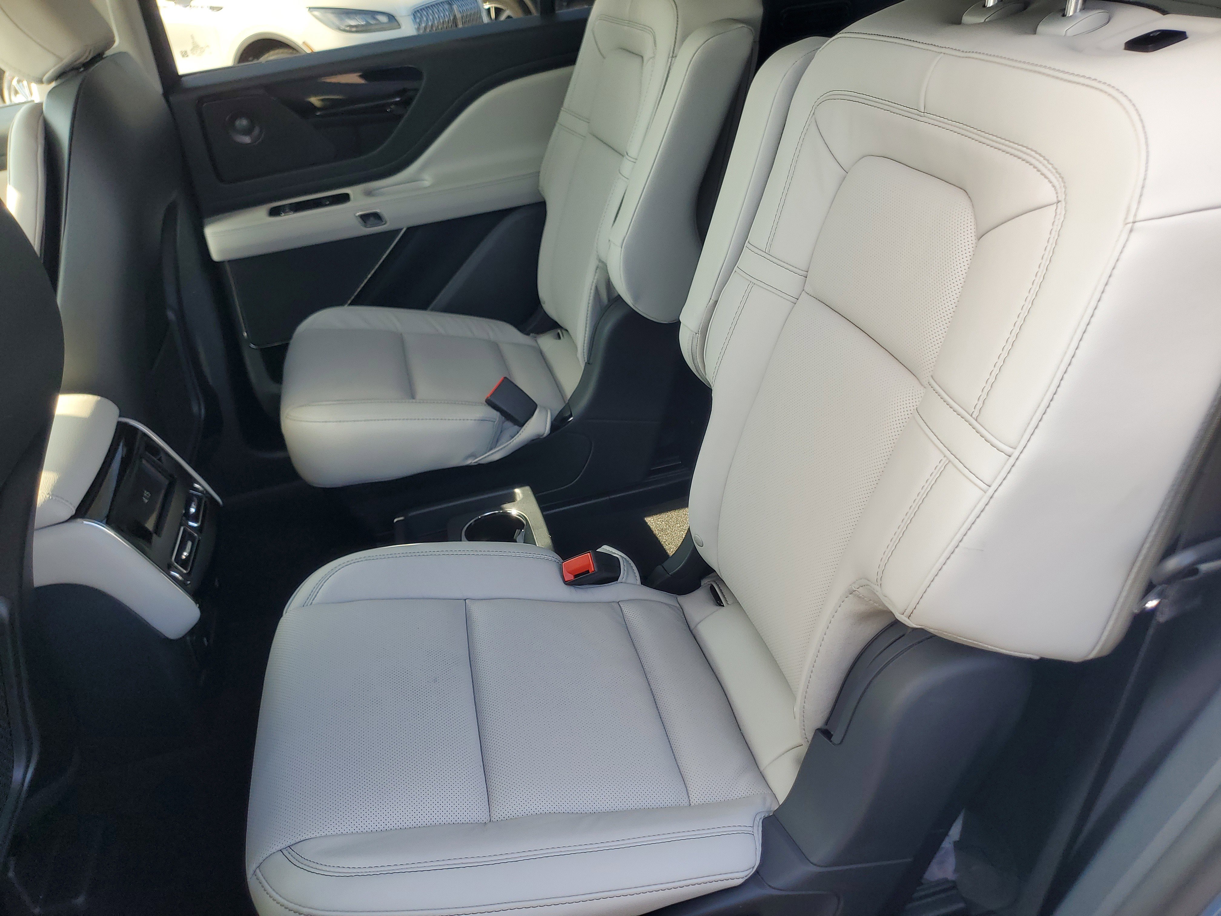 New 2026 Lincoln Aviator Reserve w/ Jet Appearance Package image 26