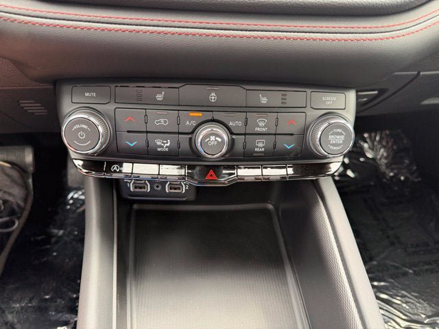 New 2026 Dodge Durango GT w/ Blacktop Package AWD/4WD image 28