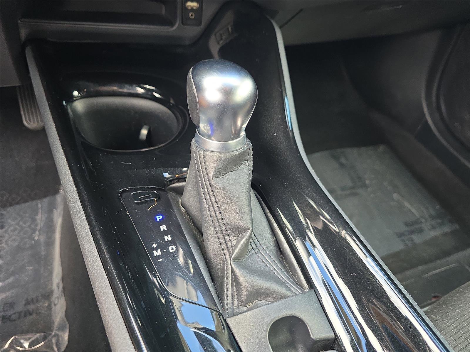 Used 2019 Toyota C-HR XLE image 17