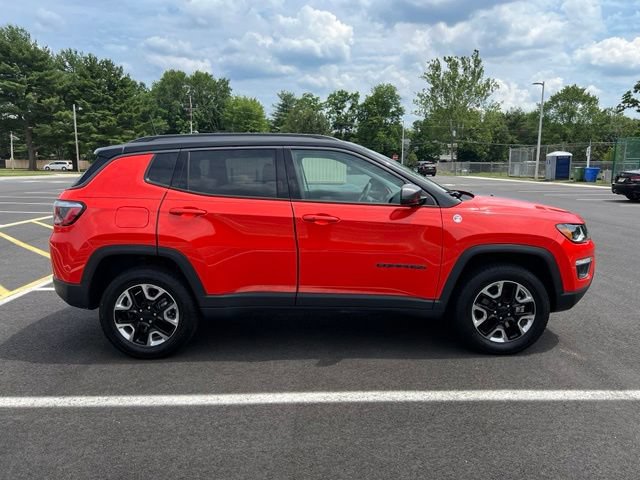 Used 2017 Jeep Compass Trailhawk AWD/4WD image 7