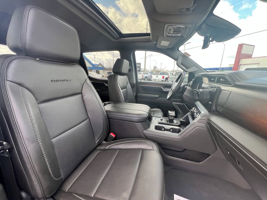 Used 2025 GMC Sierra 1500 Denali w/ Denali Reserve Package image 41