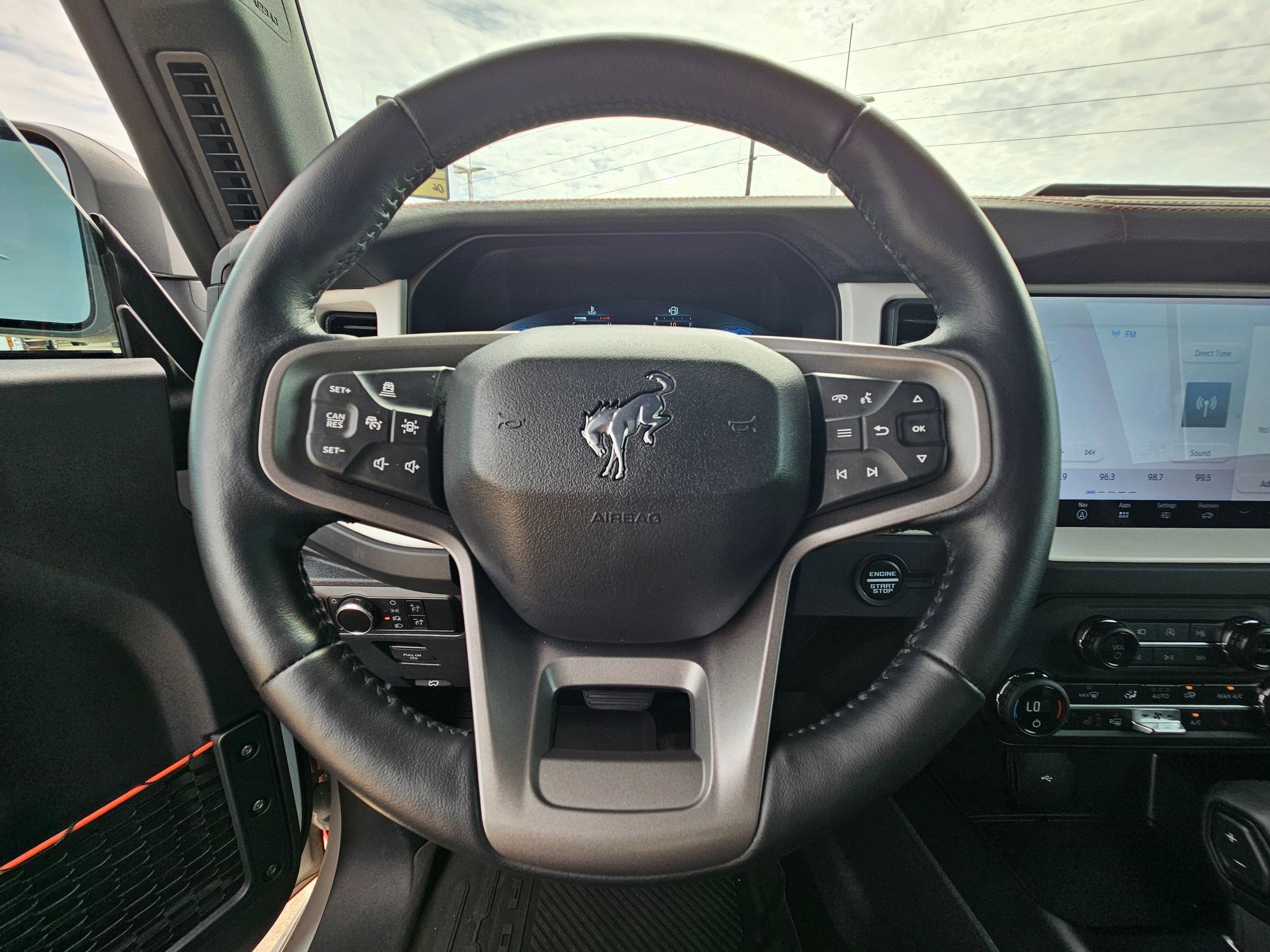 Used 2025 Ford Bronco Stroppe Edition AWD/4WD image 17