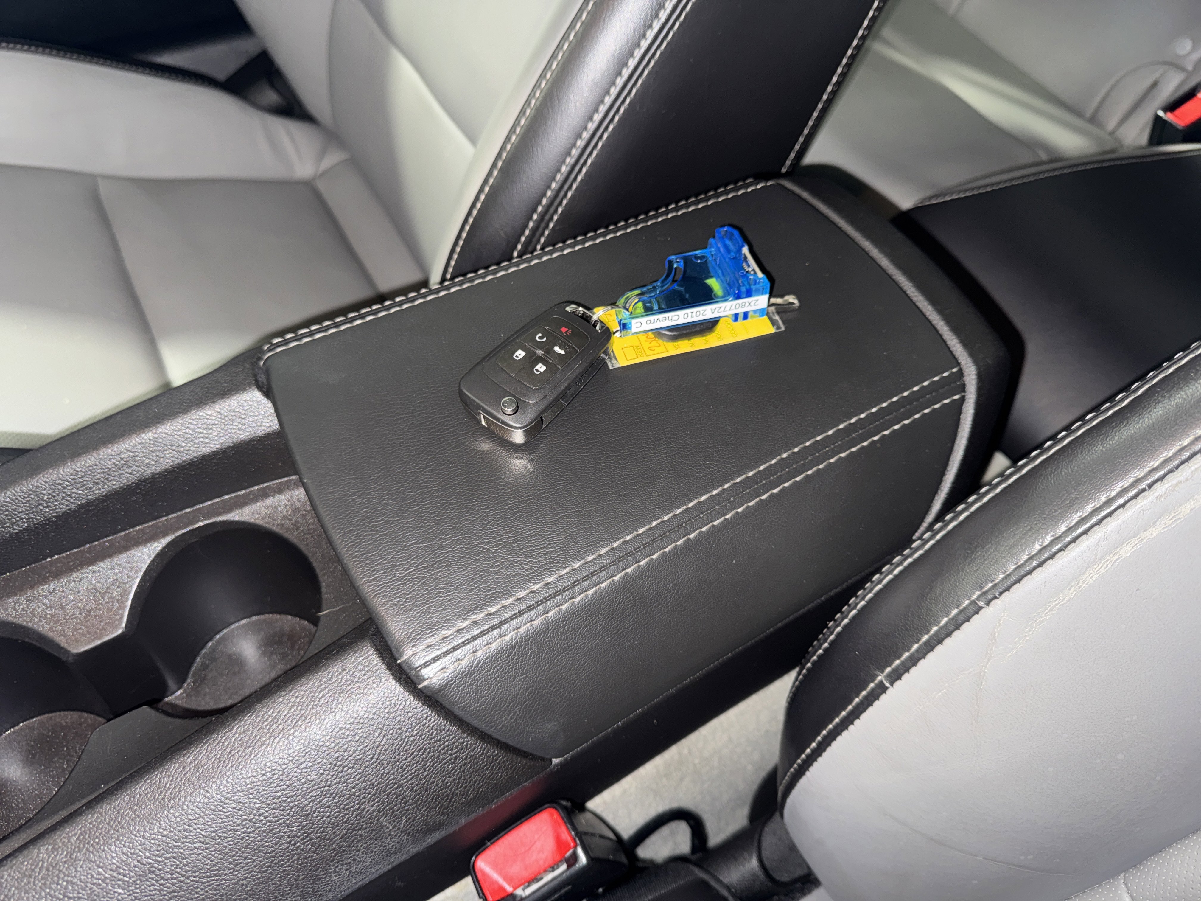 Used 2010 Chevrolet Camaro LT image 25