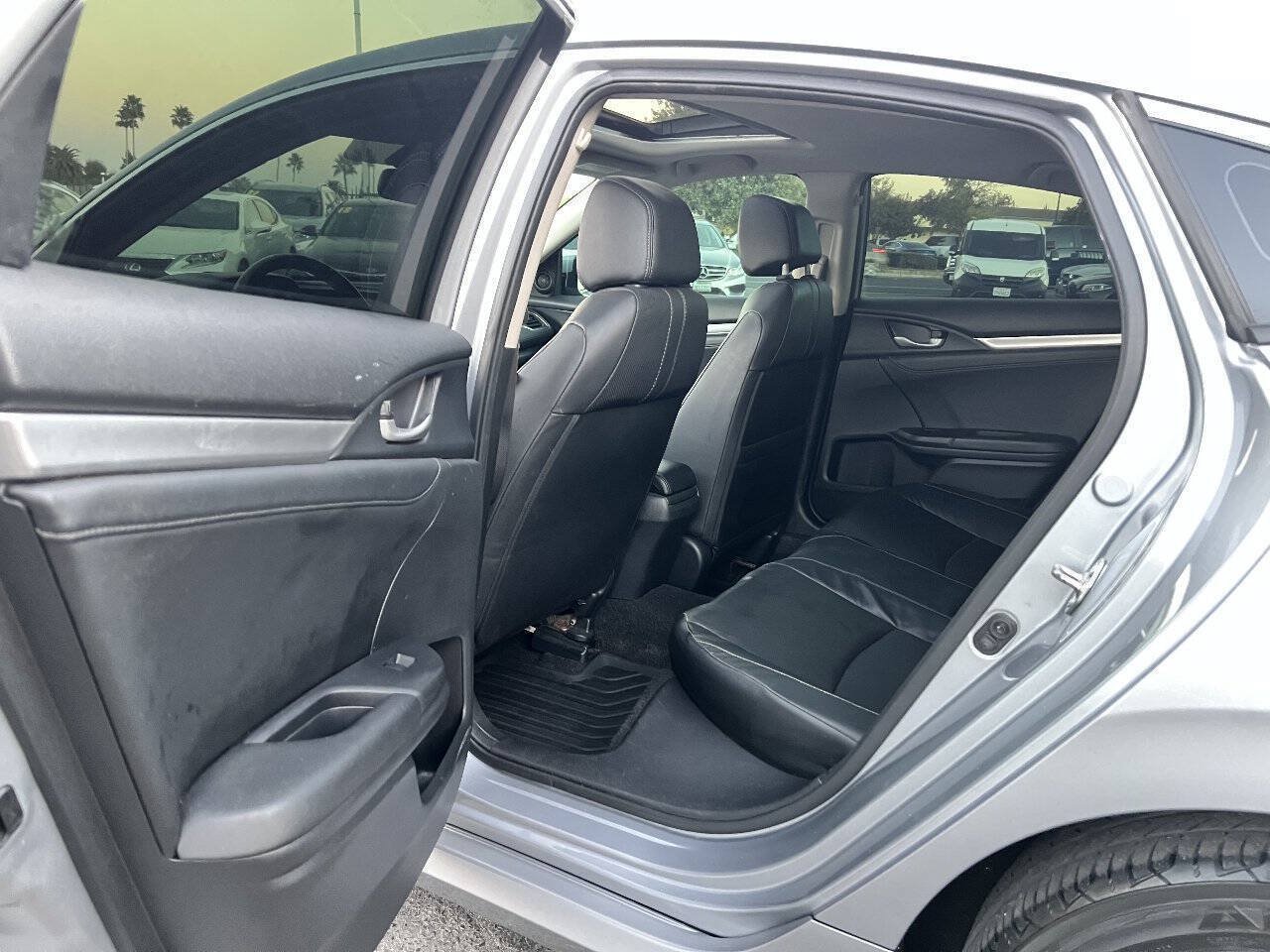 Used 2017 Honda Civic EX-L image 11