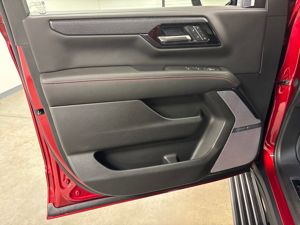 New 2026 GMC Yukon XL AT4 Ultimate w/ LPO, Floor Liner Package image 21