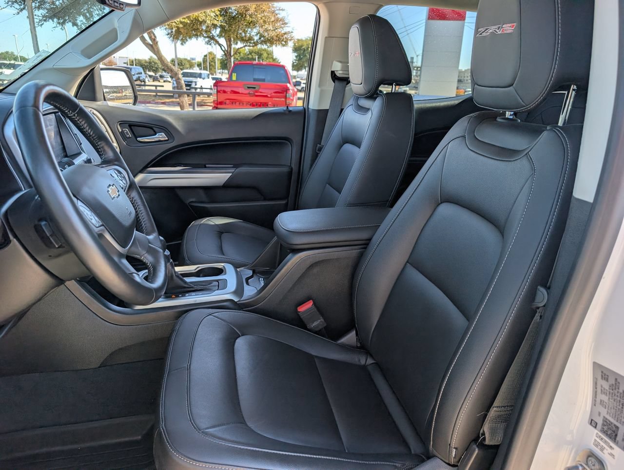 Used 2022 Chevrolet Colorado ZR2 AWD/4WD image 25