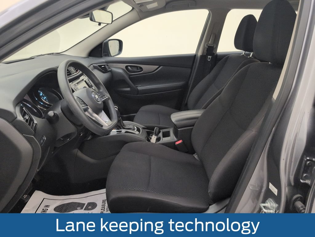 Used 2020 Nissan Rogue Sport S FWD image 4