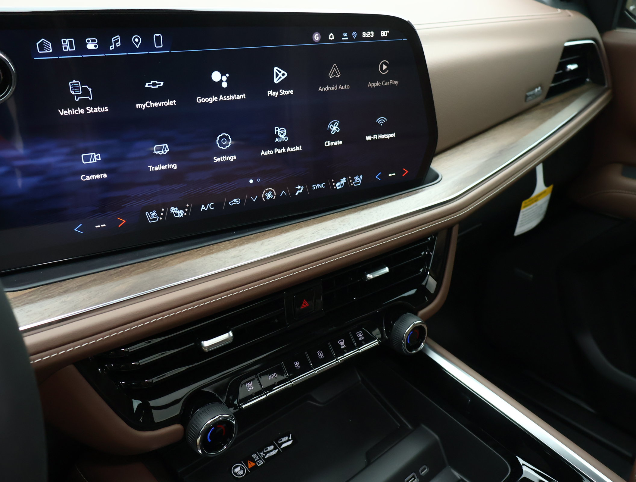 New 2026 Chevrolet Tahoe High Country AWD/4WD image 20
