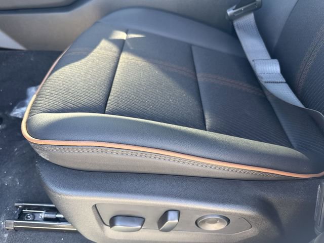 New 2026 GMC Canyon AT4 image 12