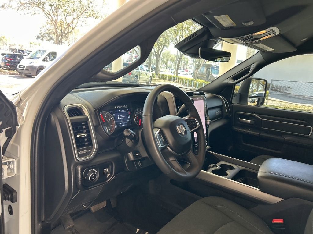 Used 2025 RAM 3500 Big Horn image 6