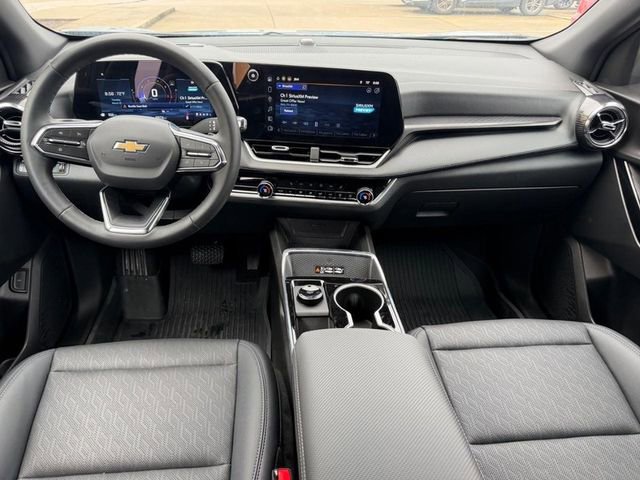 Used 2026 Chevrolet Equinox LT w/ Convenience Package II image 9