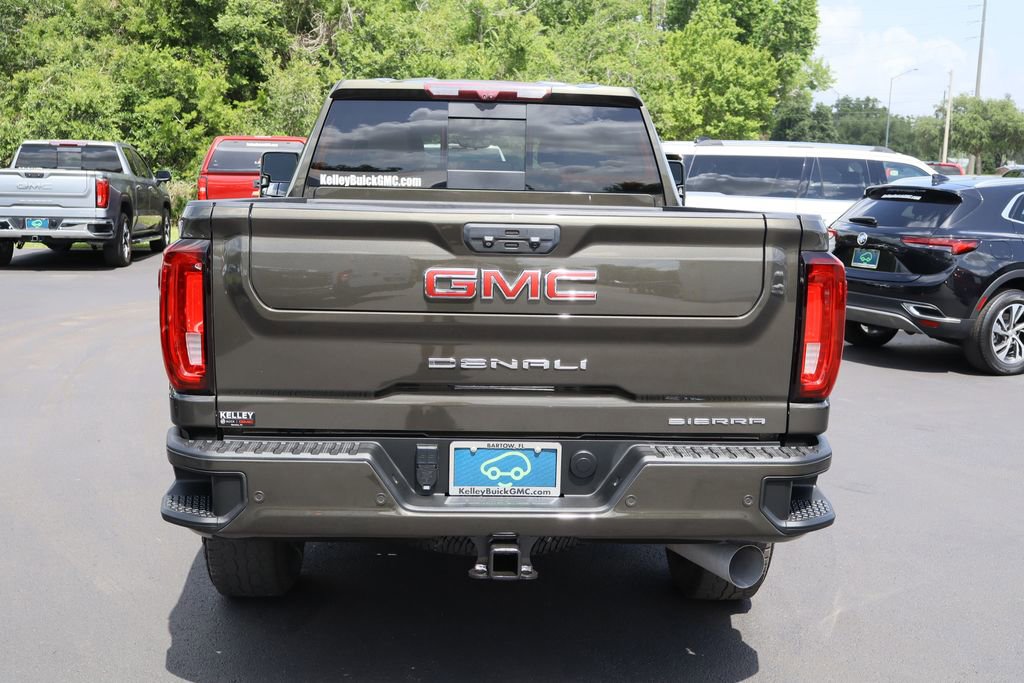 Certified 2022 GMC Sierra 2500 Denali w/ Denali Ultimate Package AWD/4WD image 8