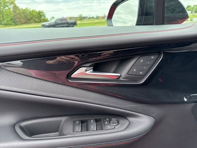 Used 2024 Chevrolet Blazer EV RS AWD/4WD image 17