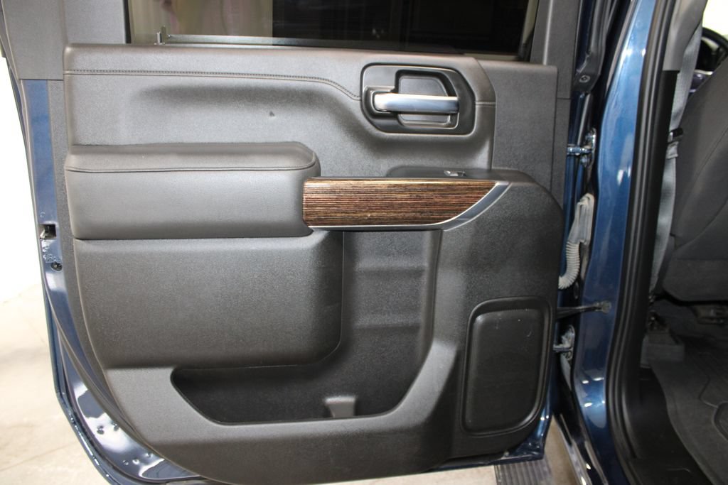 Used 2022 GMC Sierra 3500 SLE w/ SLE Convenience Package AWD/4WD image 25