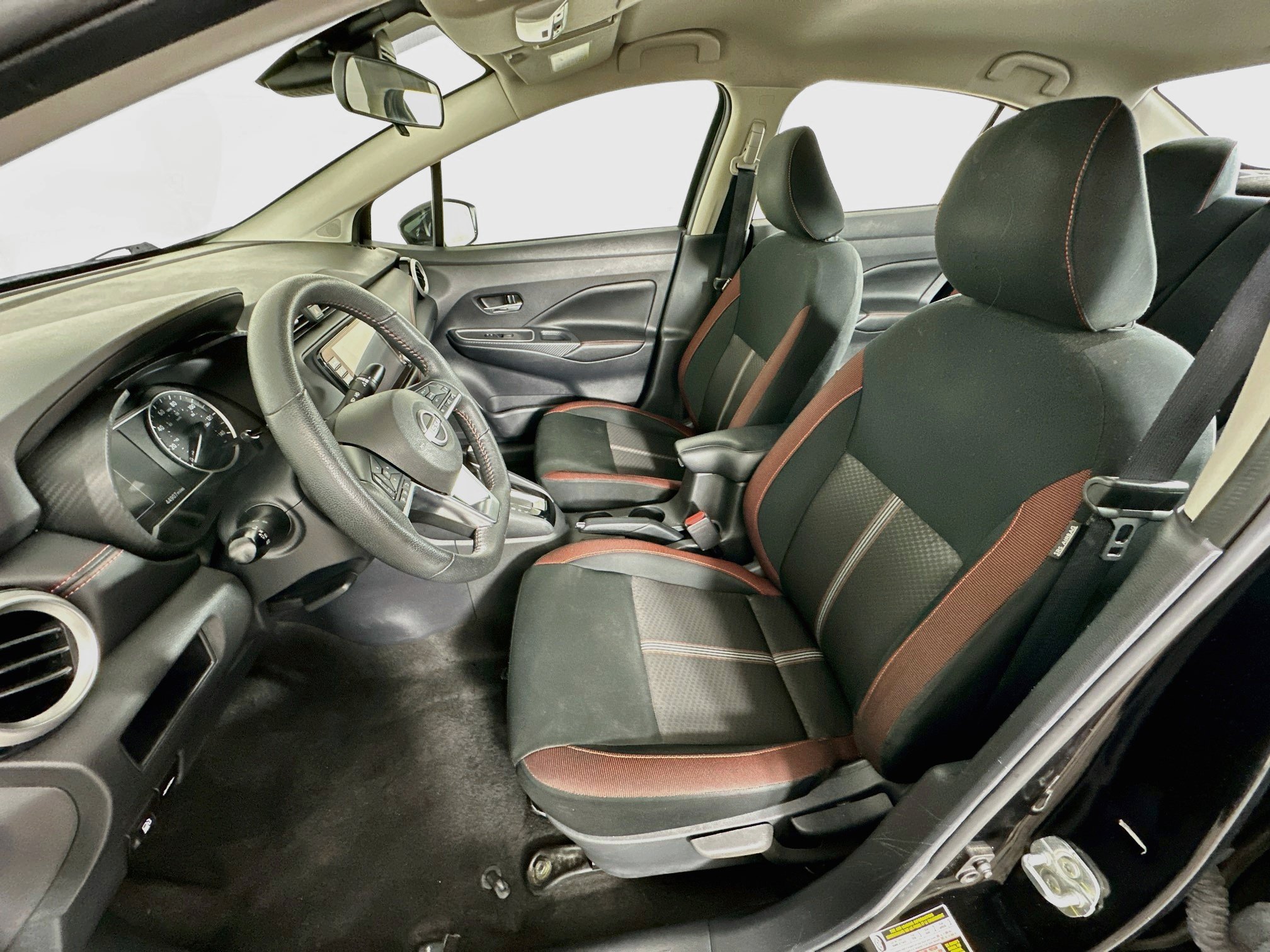 Used 2024 Nissan Versa SR w/ Trunk Package FWD image 13