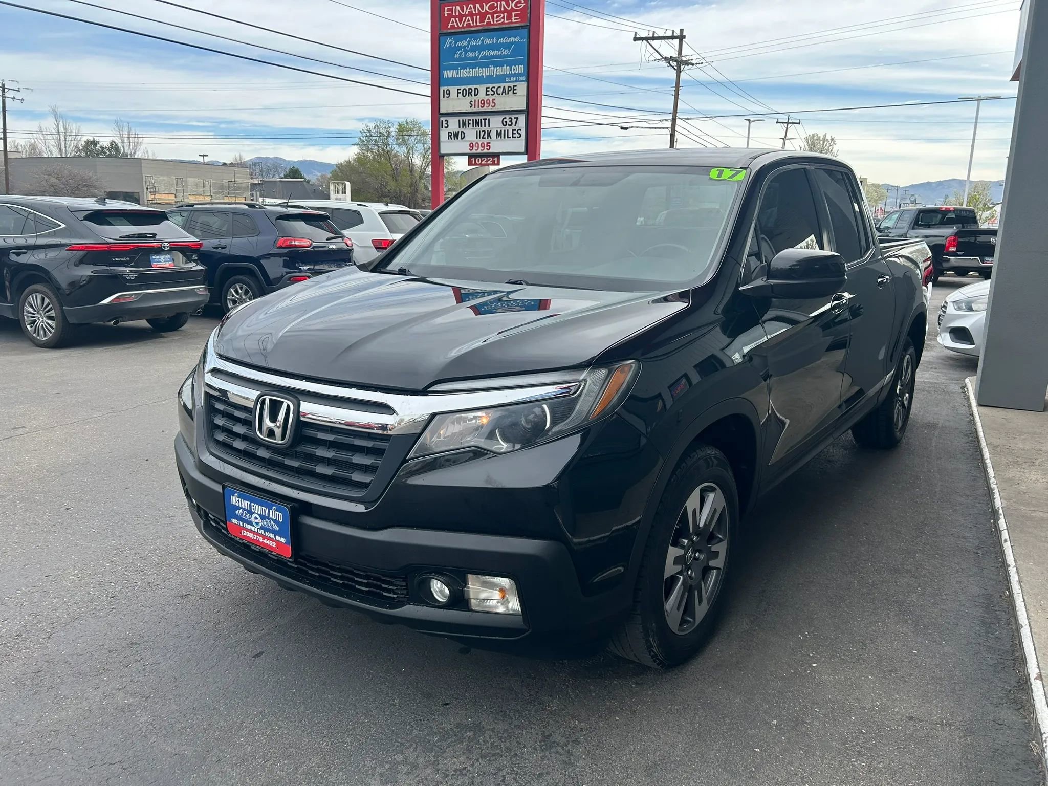 Used 2017 Honda Ridgeline RTL image 2