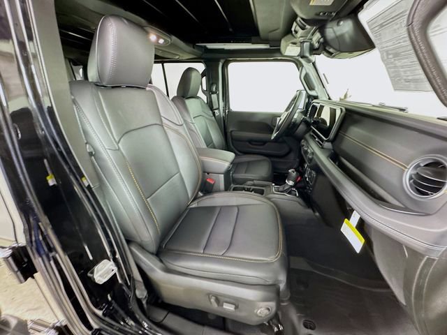 New 2026 Jeep Wrangler Unlimited Sahara image 31