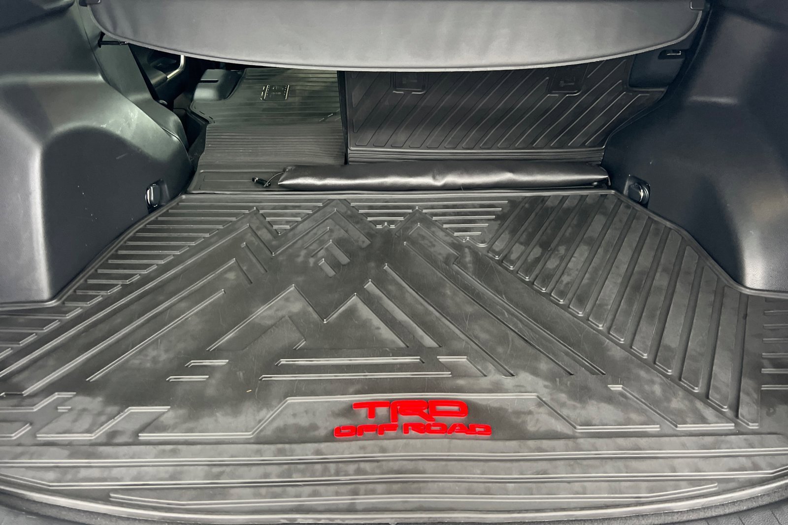 Certified 2022 Toyota RAV4 TRD Off-Road image 12