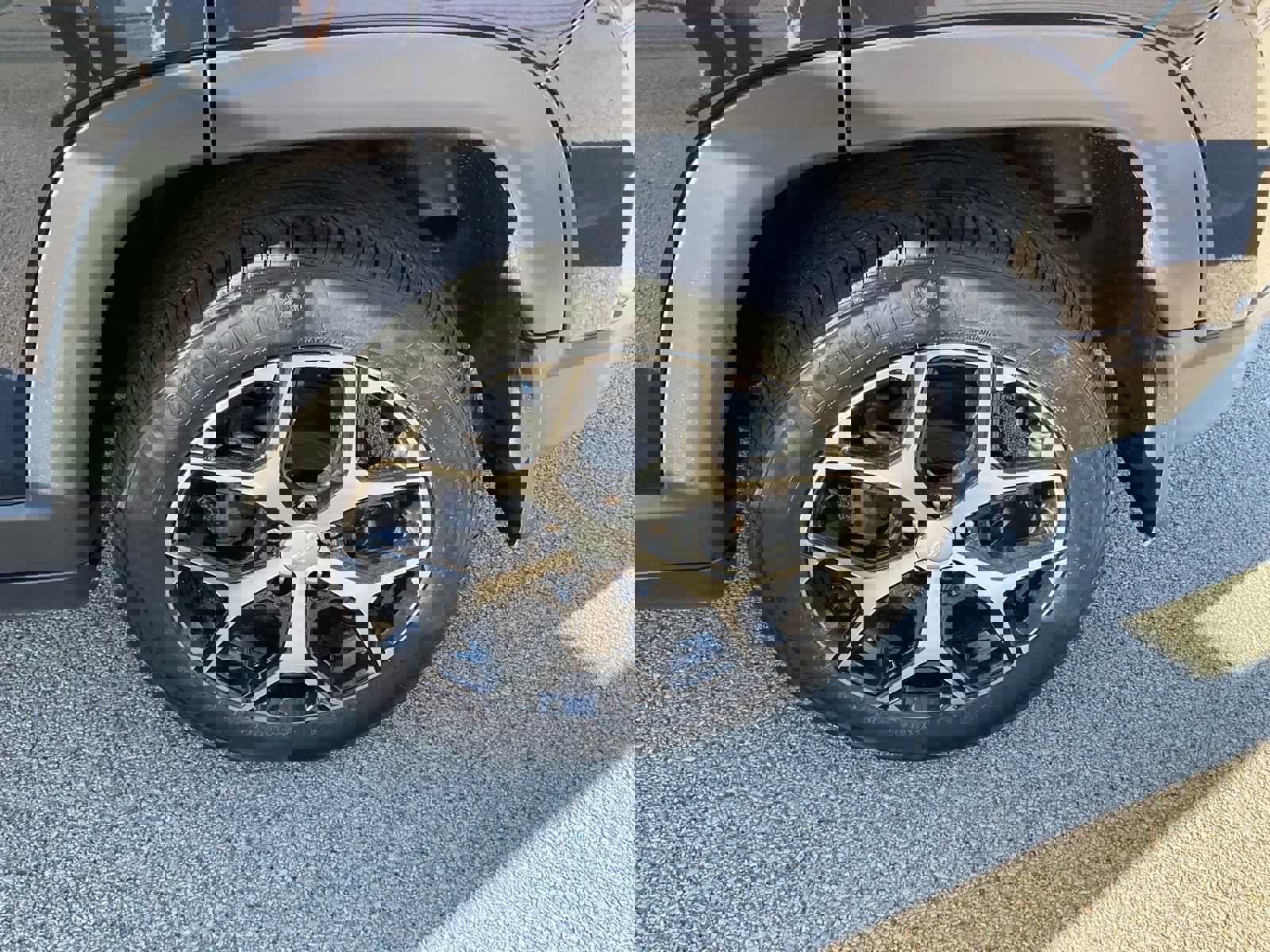 Certified 2024 Jeep Compass Limited image 18