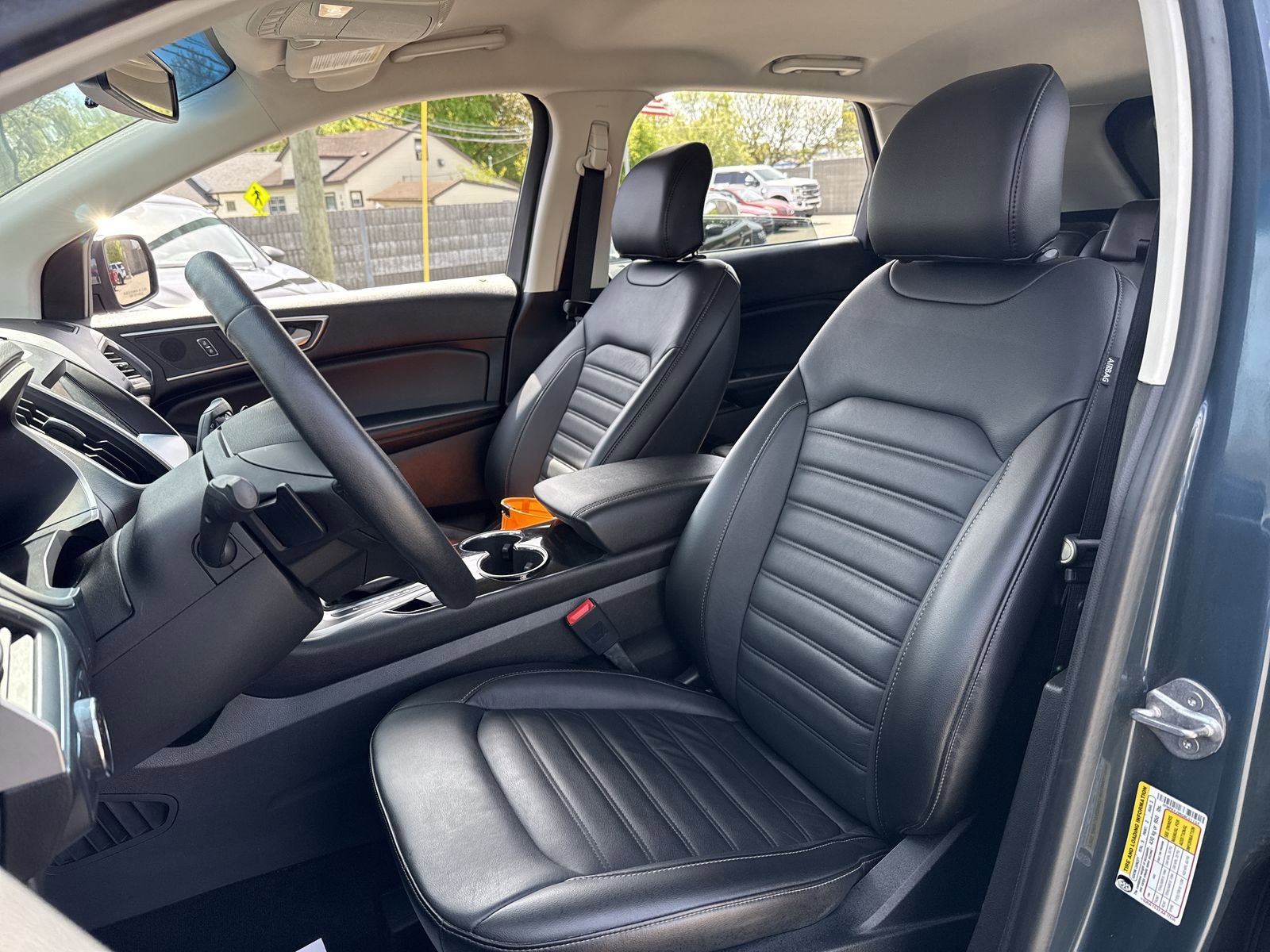 Used 2016 Ford Edge SEL w/ Equipment Group 201A AWD/4WD image 23