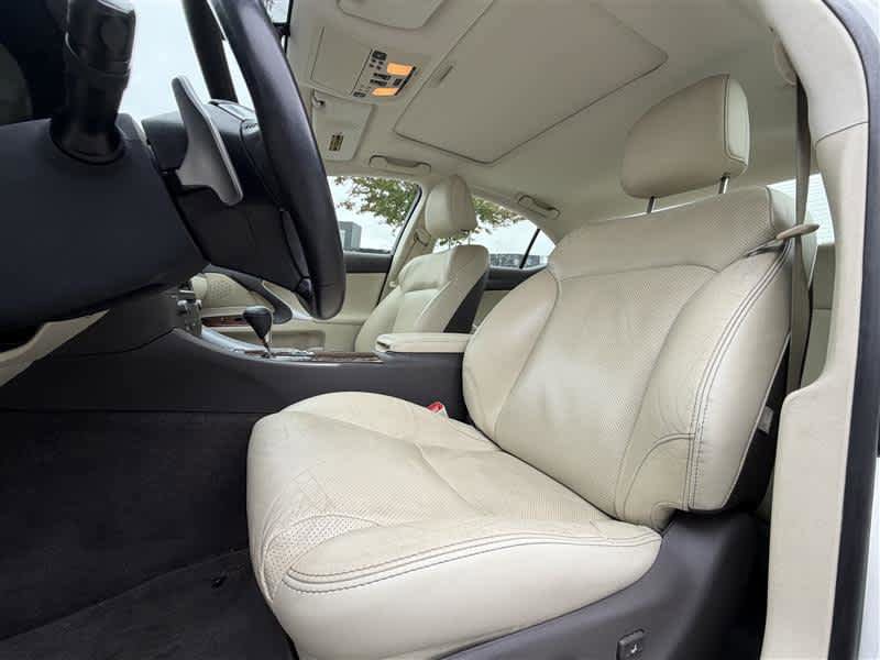 Used 2012 Lexus IS 250 w/ Premium Pkg Value Edition RWD image 8