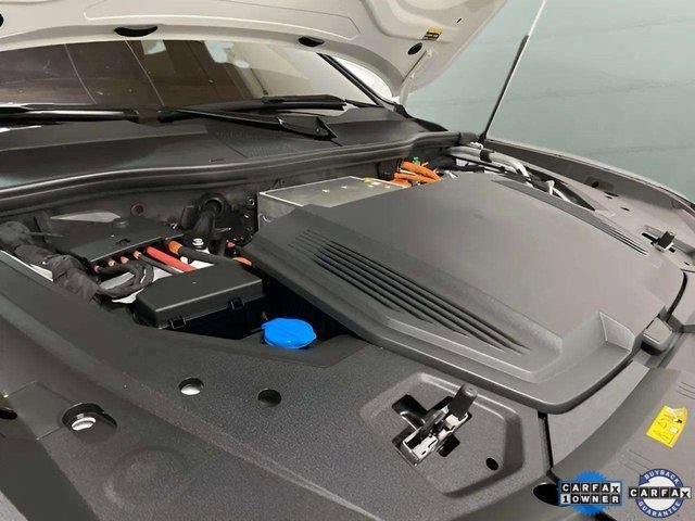 Used 2024 Audi Q8 e-tron Premium image 83