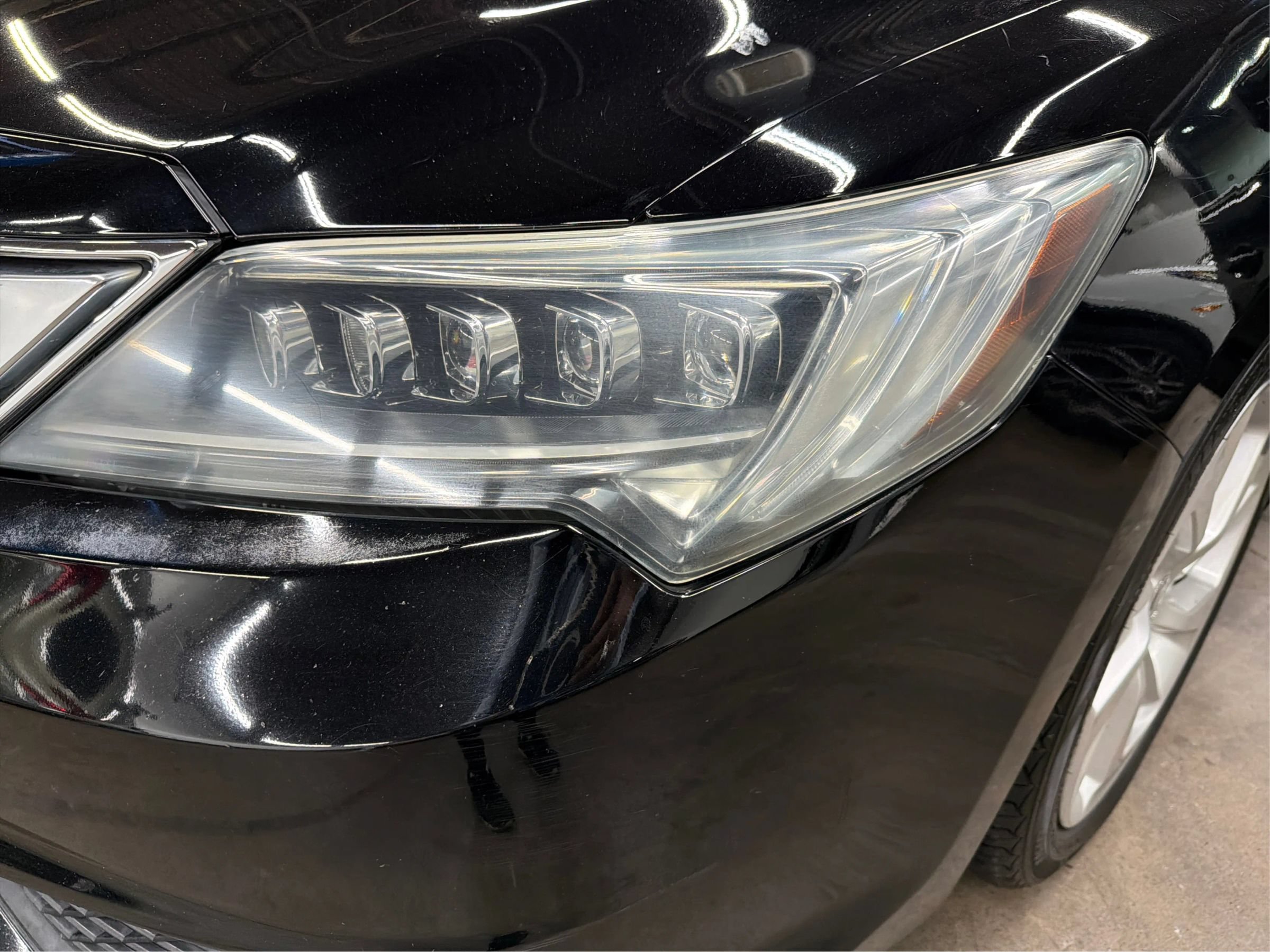 Used 2017 Acura ILX FWD image 39