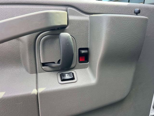 Certified 2024 GMC Savana 2500 w/ Driver Convenience Package image 18