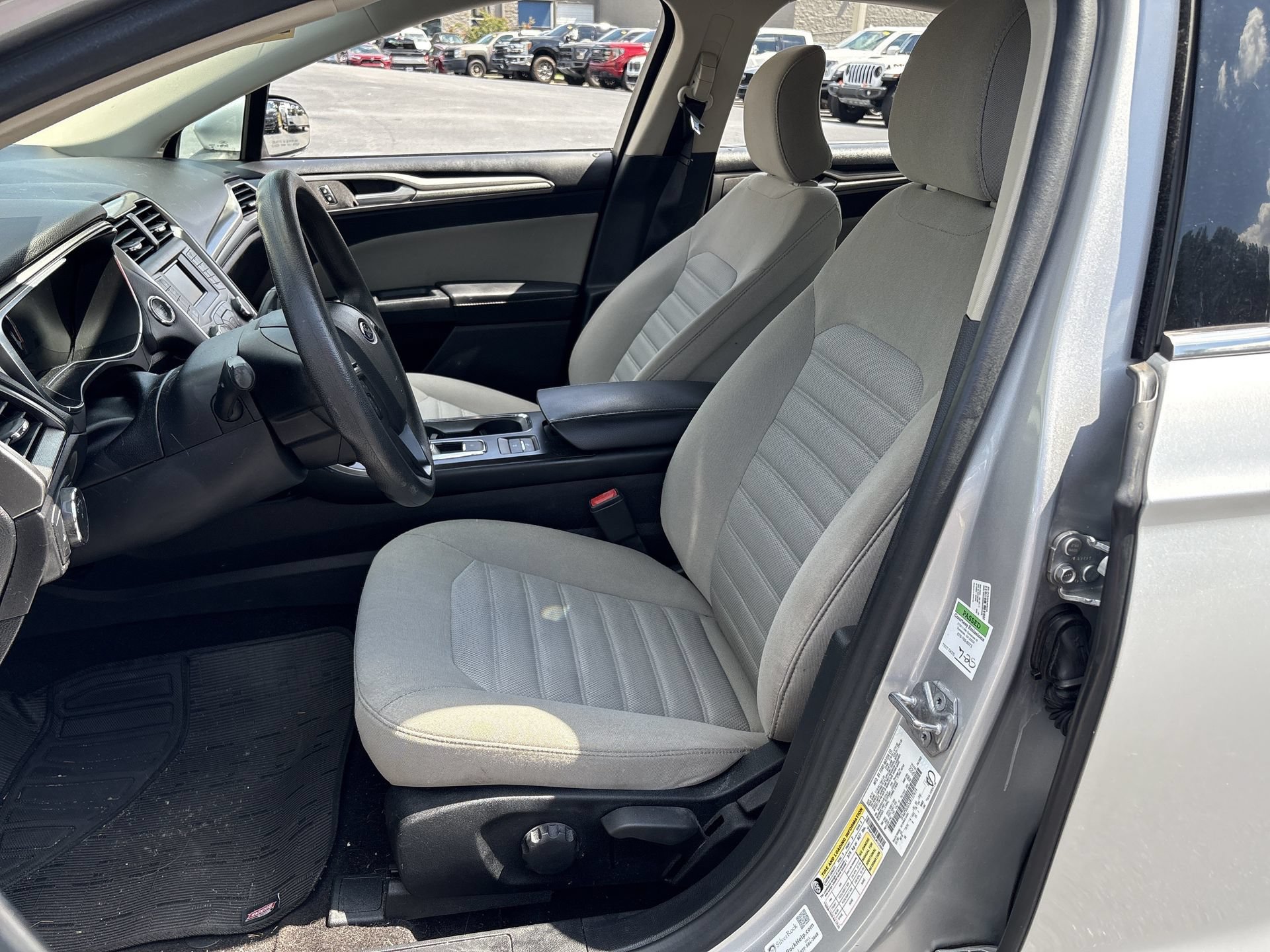Certified 2018 Ford Fusion S FWD image 17