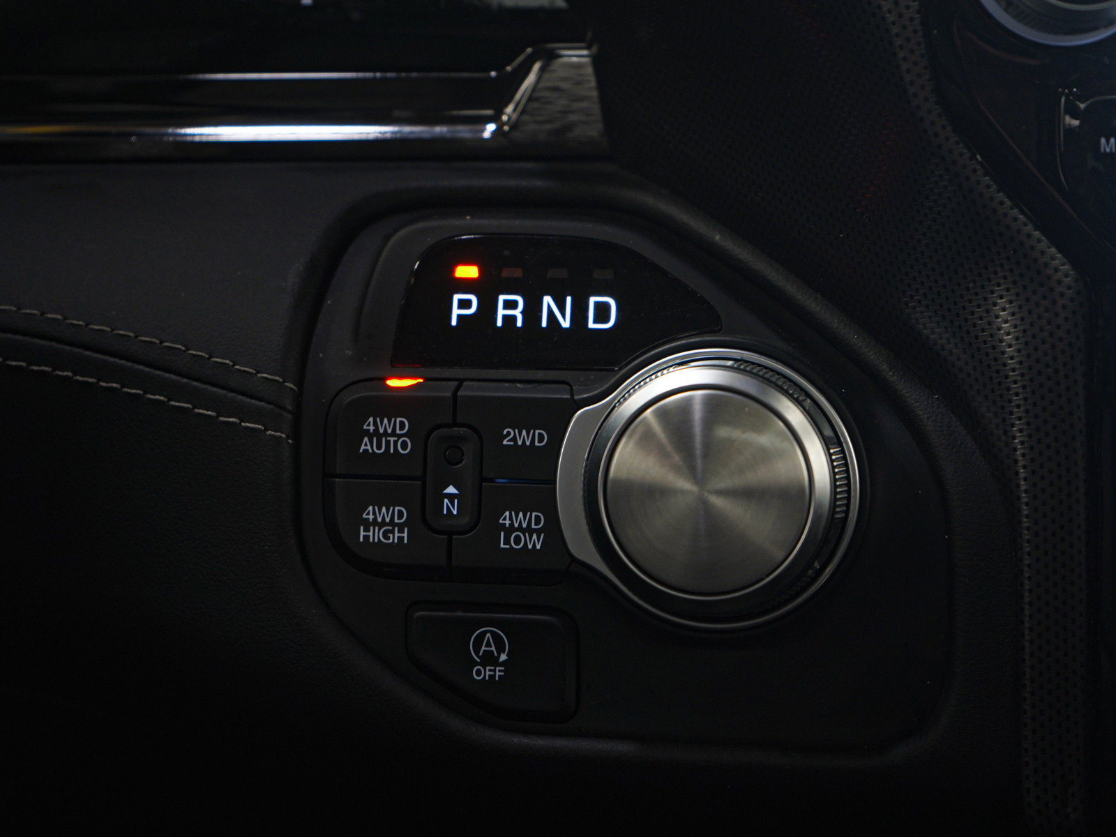 Used 2025 RAM 1500 Limited image 21