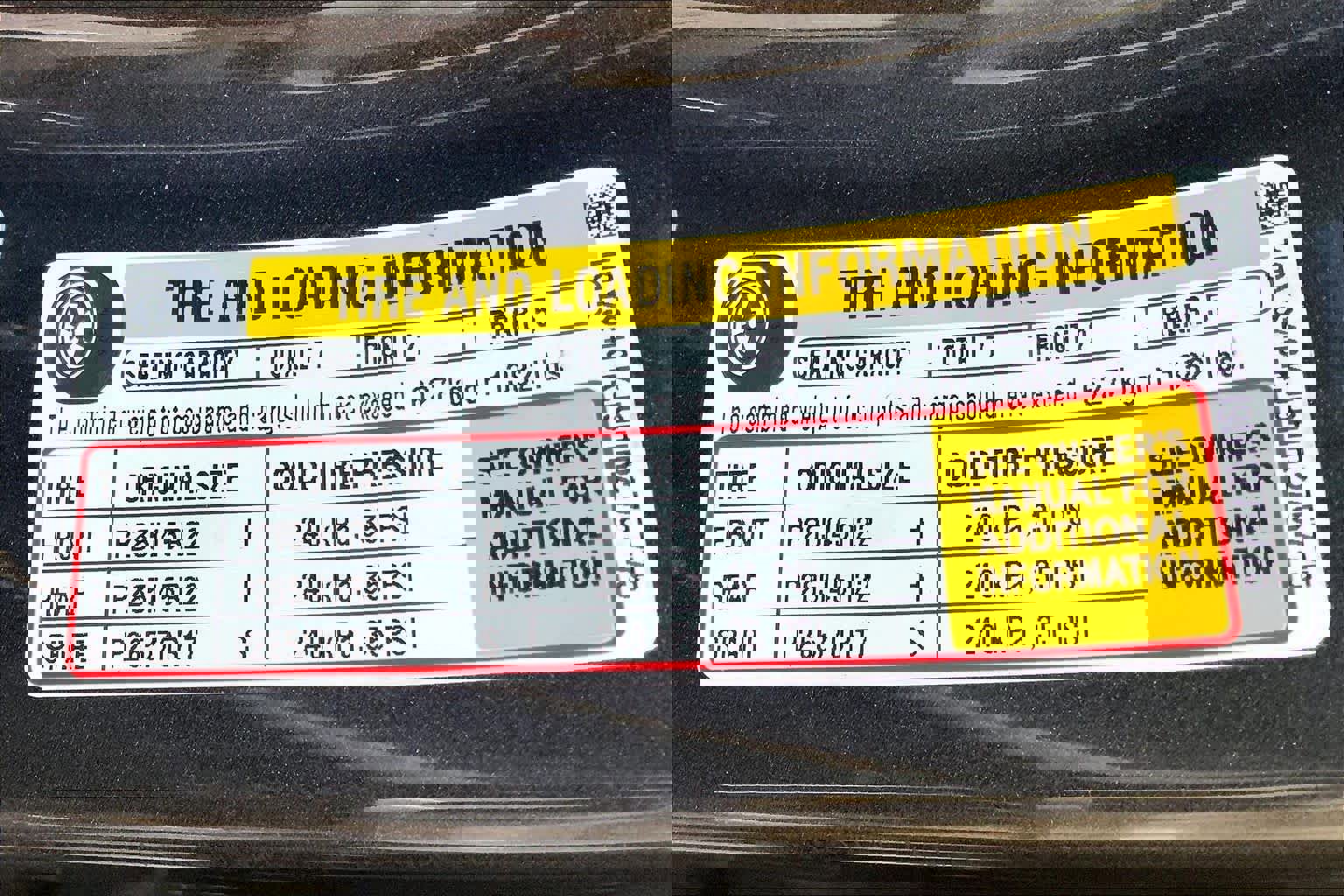 Used 2017 Cadillac Escalade Premium Luxury image 33